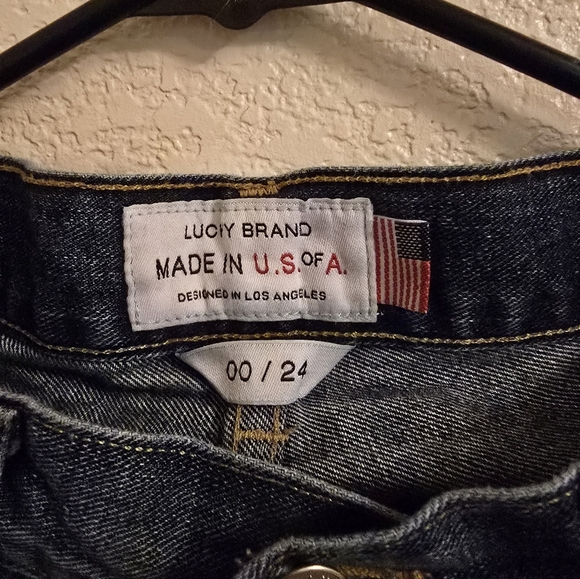 Lucky Brand Dylan Boyfriend Jeans Size 00/24, relaxed fit, made in USA - Picture 2 of 5